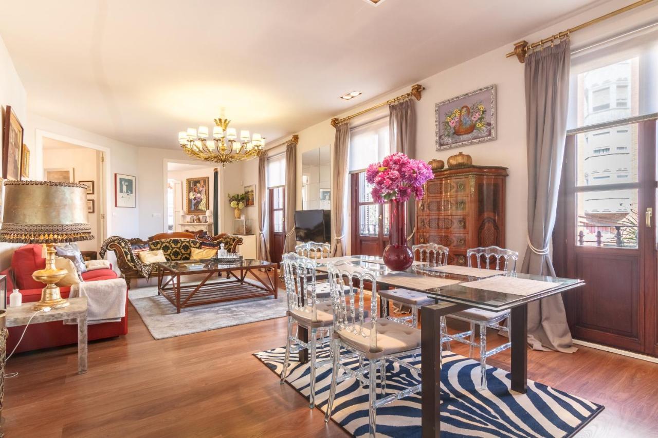 Amplio Y Elegante Con Diseno Vintage Apartment Португалете Екстериор снимка